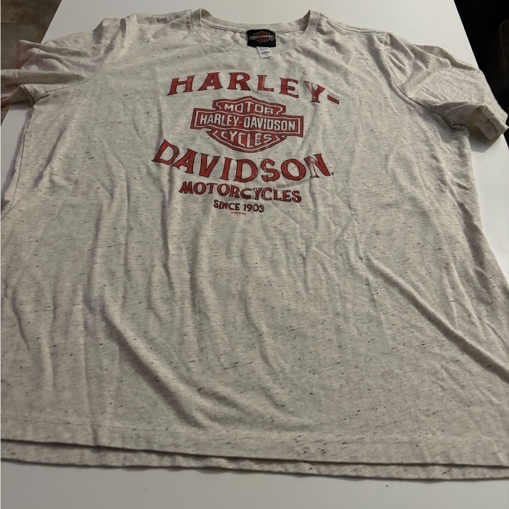 Harley-Davidson Cream Short Sleeve Tee with Red Logo